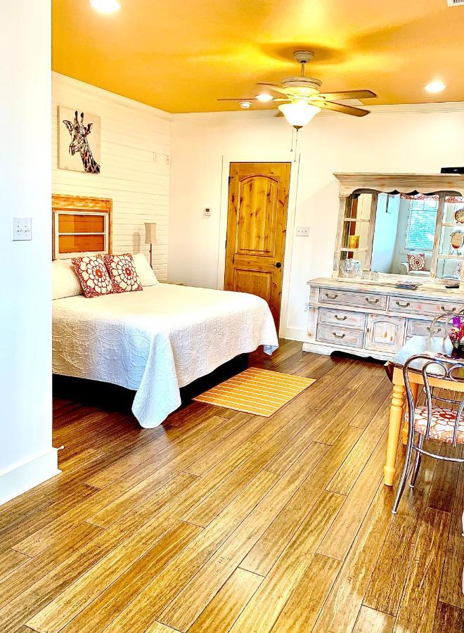 De La Bleau B&B Mandeville Bagian luar foto