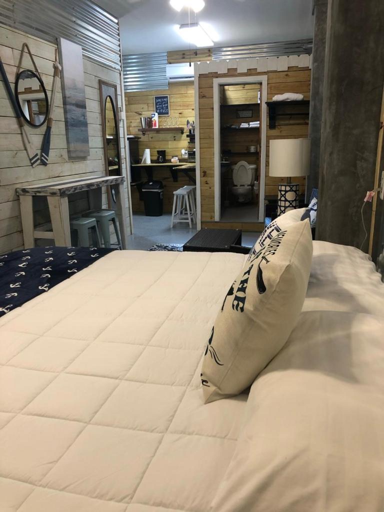 De La Bleau B&B Mandeville Bagian luar foto